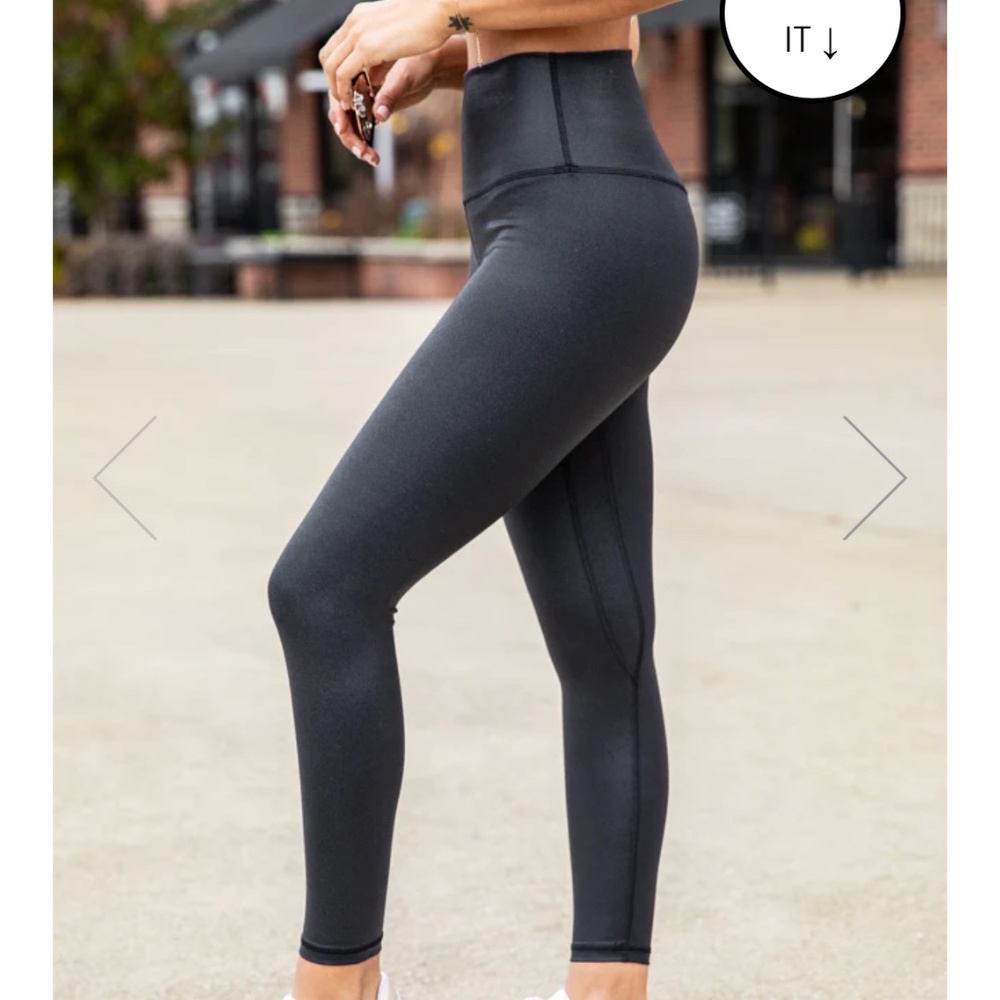 Pink Lily Faux Leather Leggings